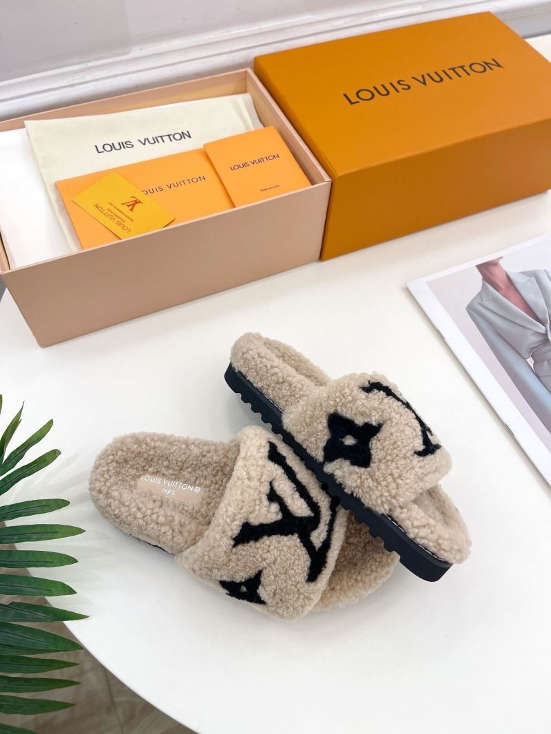 Louis Vuitton Slippers